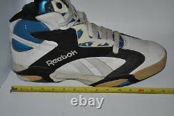 OG 1993 store display sneaker Reebok Shaq Attaq The Pump US20.5 UK19.5 EUR56.5