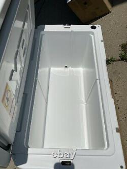 Yeti Tundra 75 White Store Display Nothing Ever Inside. Sold Out Rare Nice