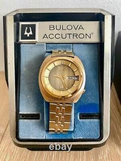1974 Bulova Accutron Day Date 2182 Tuning Fork Lnib (store Display) Ensemble Complet