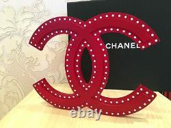 Deux Très Rare Chanel Magasin Afficher Factice 5 + Logo CC (couleur Rouge Acrylique)