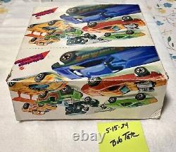 Mattel Hot Wheels Rare MEBETOYS Flying Colors Boîte de présentation en magasin sans voitures