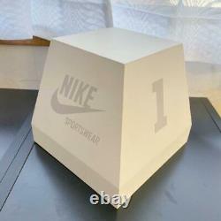 Nike Affichage Intérieur Baskets Boutique Magasin Accessoires Cas