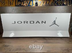 Nike Air Jordan Foot Locker Store Median Display Sign Blanc Argent Y2k 40x15