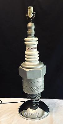 VTG 60s CHAMPION SPARK PLUG Magasin Affichage Publicitaire Lampe 28 Moule Plastique