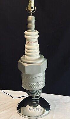 VTG 60s CHAMPION SPARK PLUG Magasin Affichage Publicitaire Lampe 28 Moule Plastique