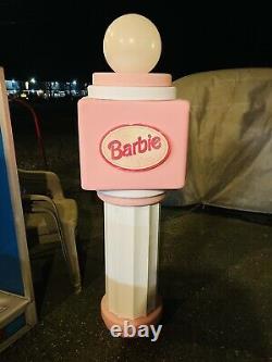 Vintage Barbie Store Affichage @ Jouets R Nous 63 Colonne Rose Blanc Décor Lampe À Poupée